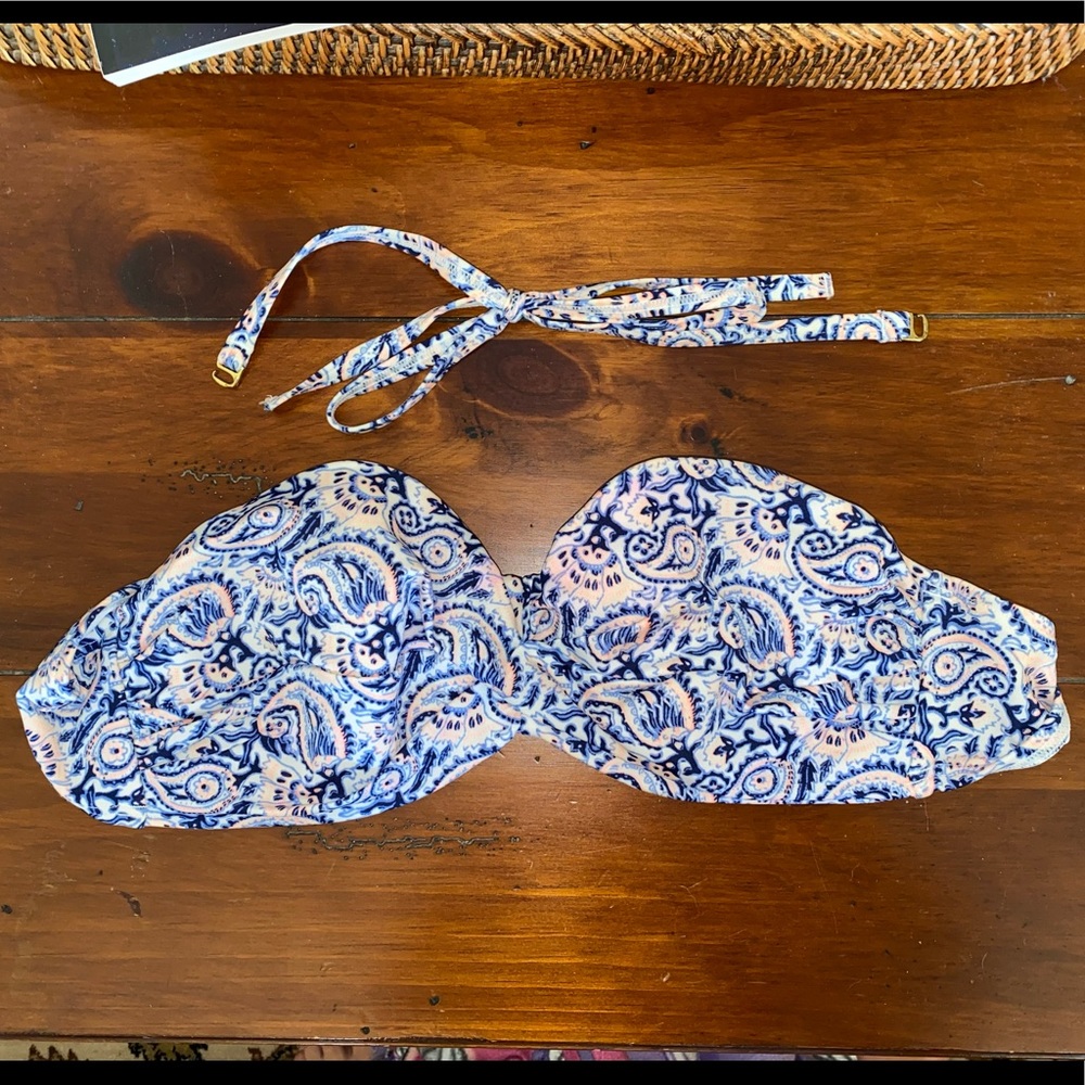 Victoria’s Secret Bikini Top.